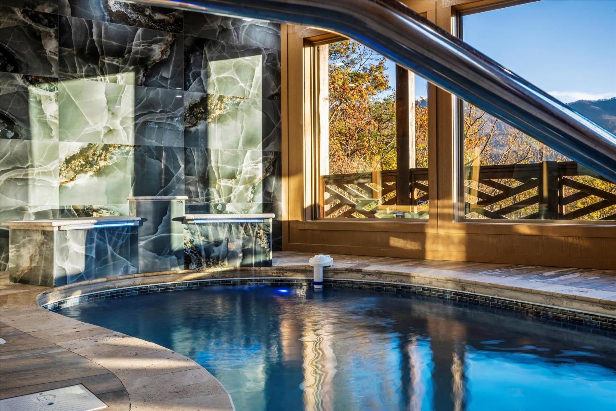 Holiday home Alpine Haven And