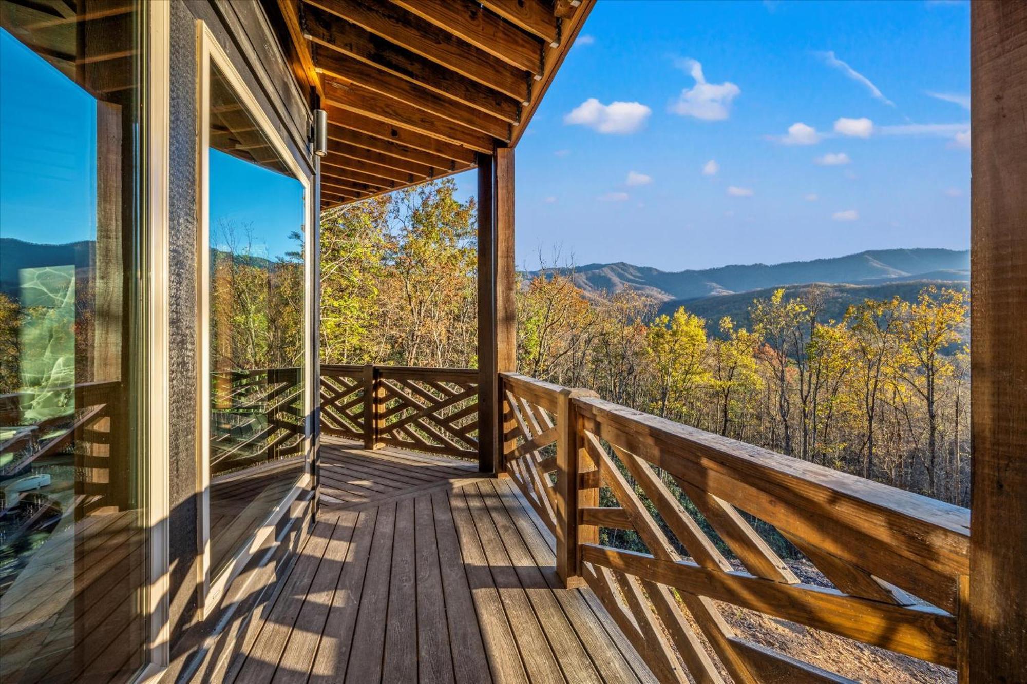 Alpine Haven And Holiday home Gatlinburg