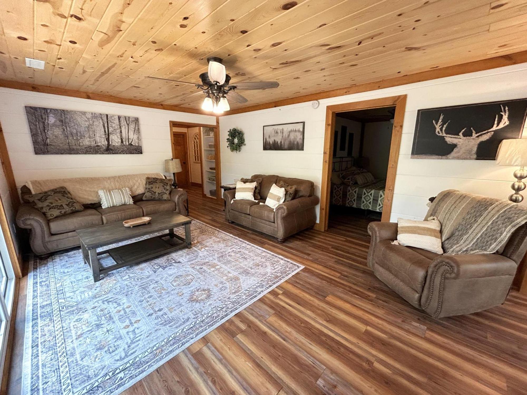 Holiday home A Secluded Hideaway 3 Bedroom 3 Bath Located In Gatlinburg