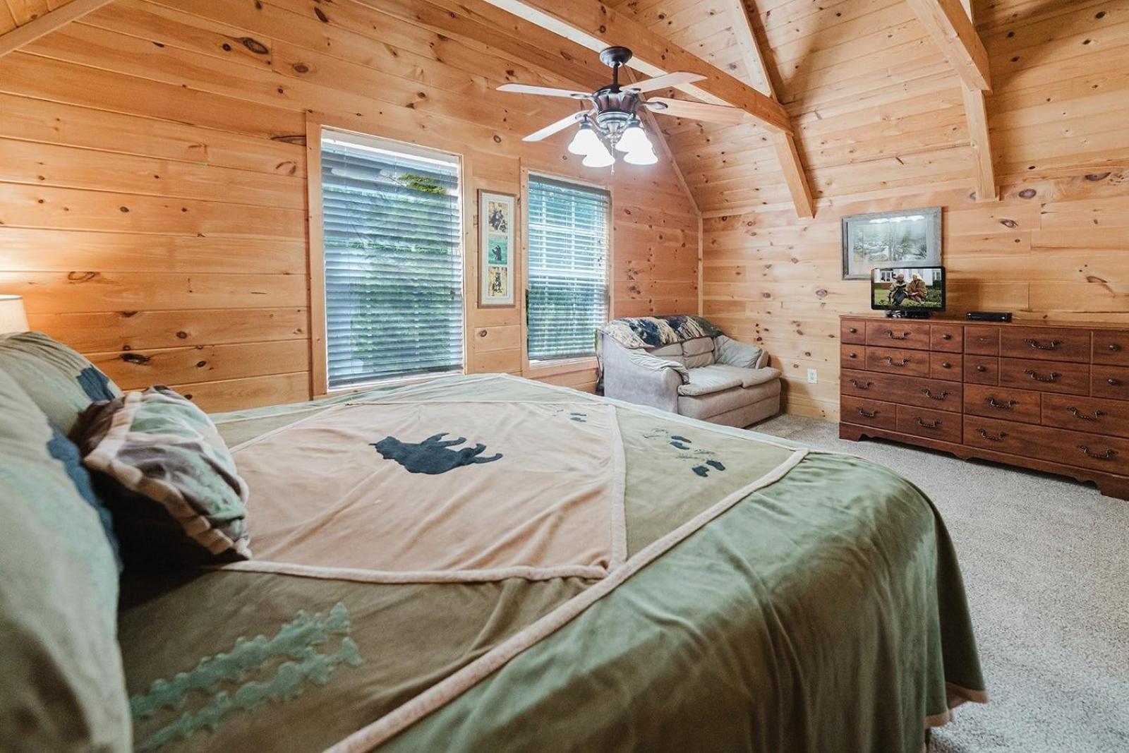 Bearly Hidden Ridge Holiday home