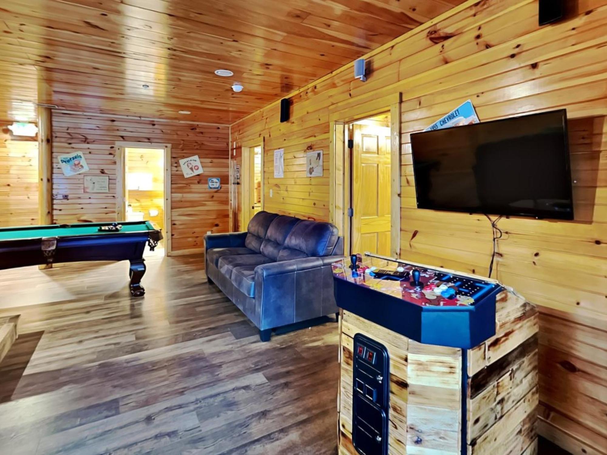 Hemlock Holiday home Gatlinburg