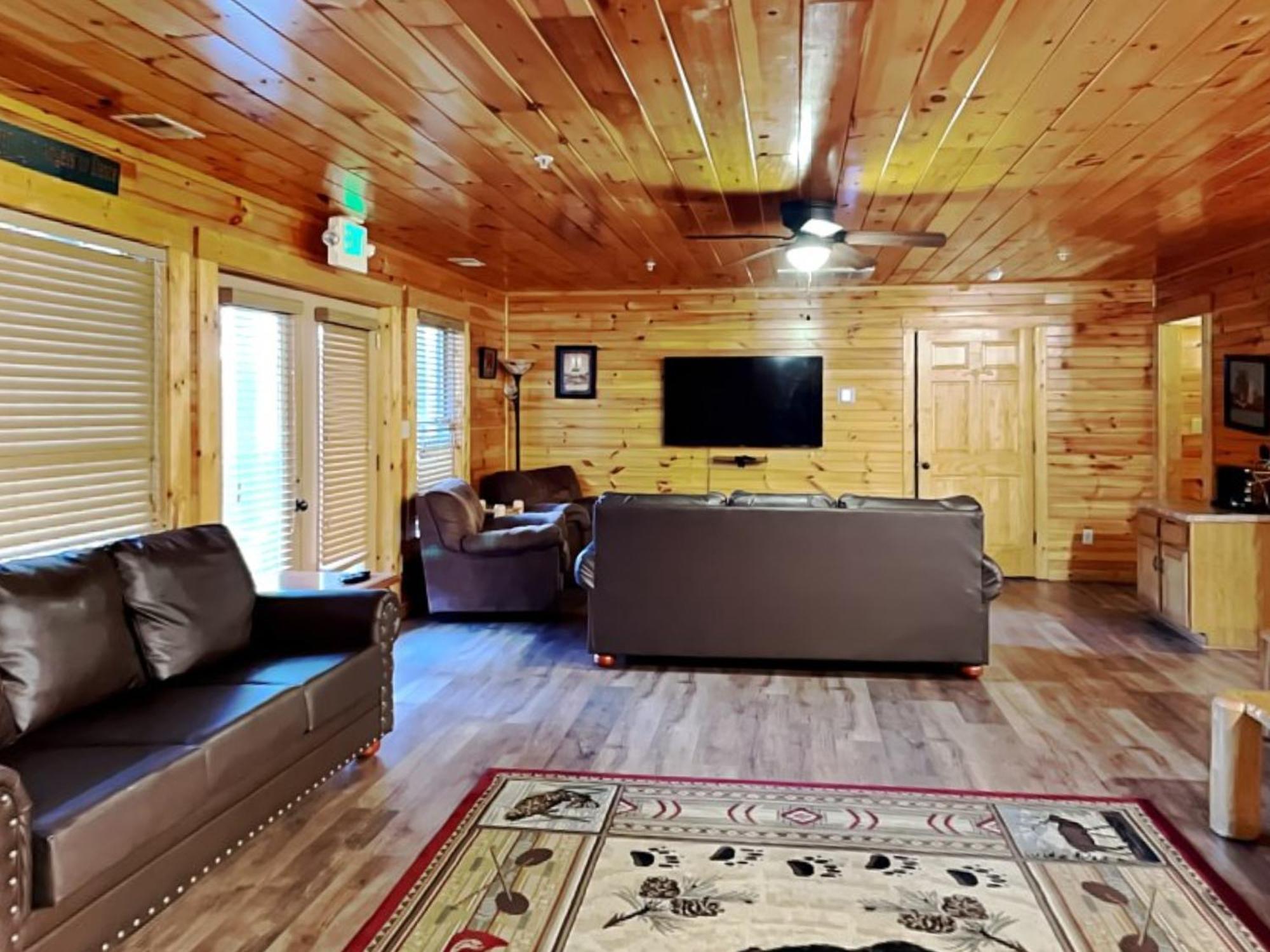 Holiday home Hemlock