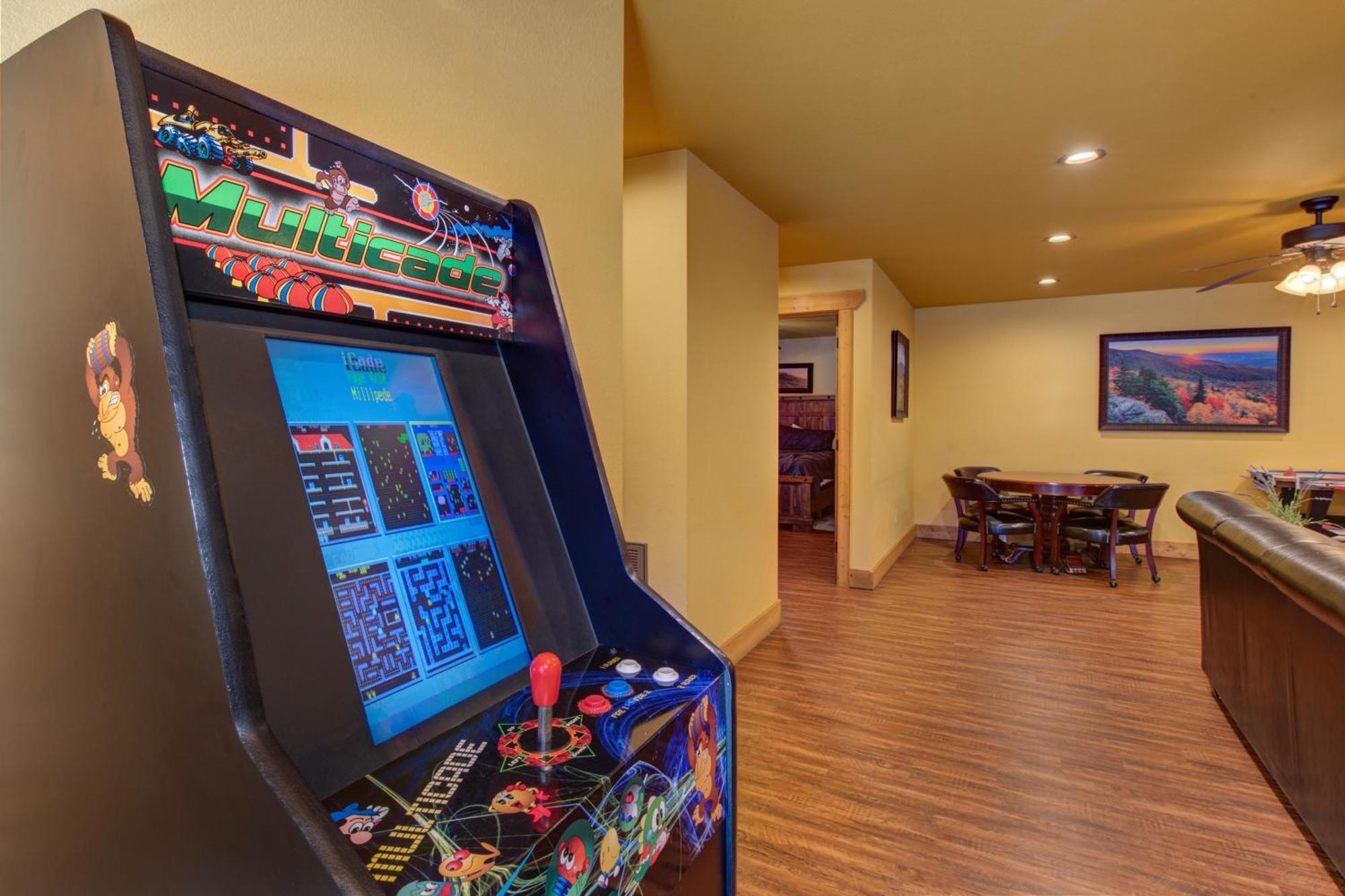 Chalet Aqua Paradise By Eden Crest Gatlinburg