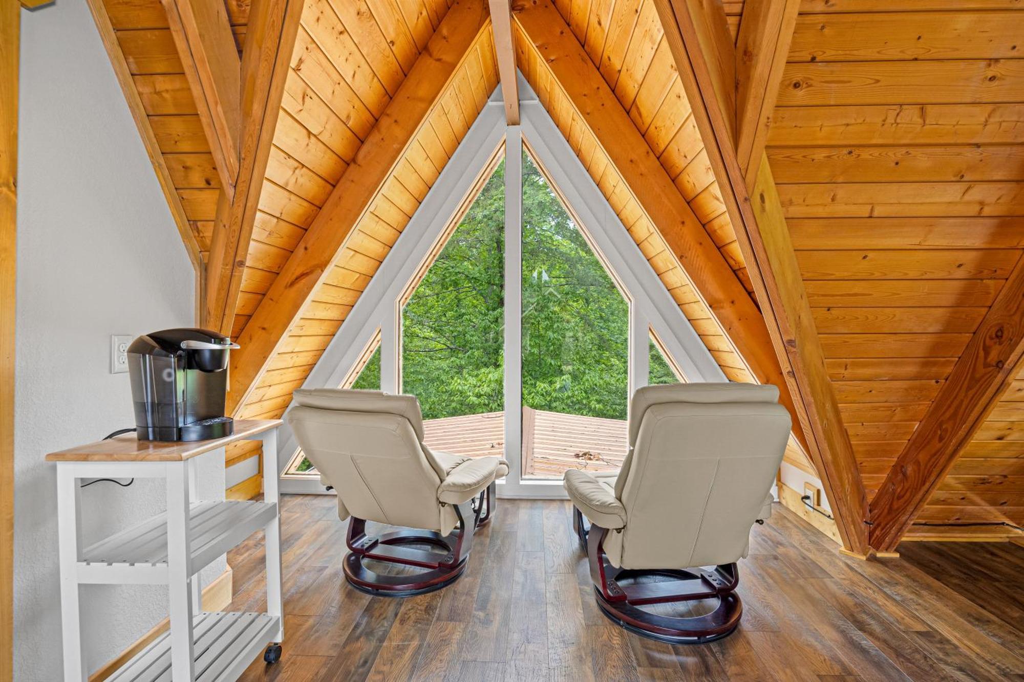 Selah By Eden Crest Chalet