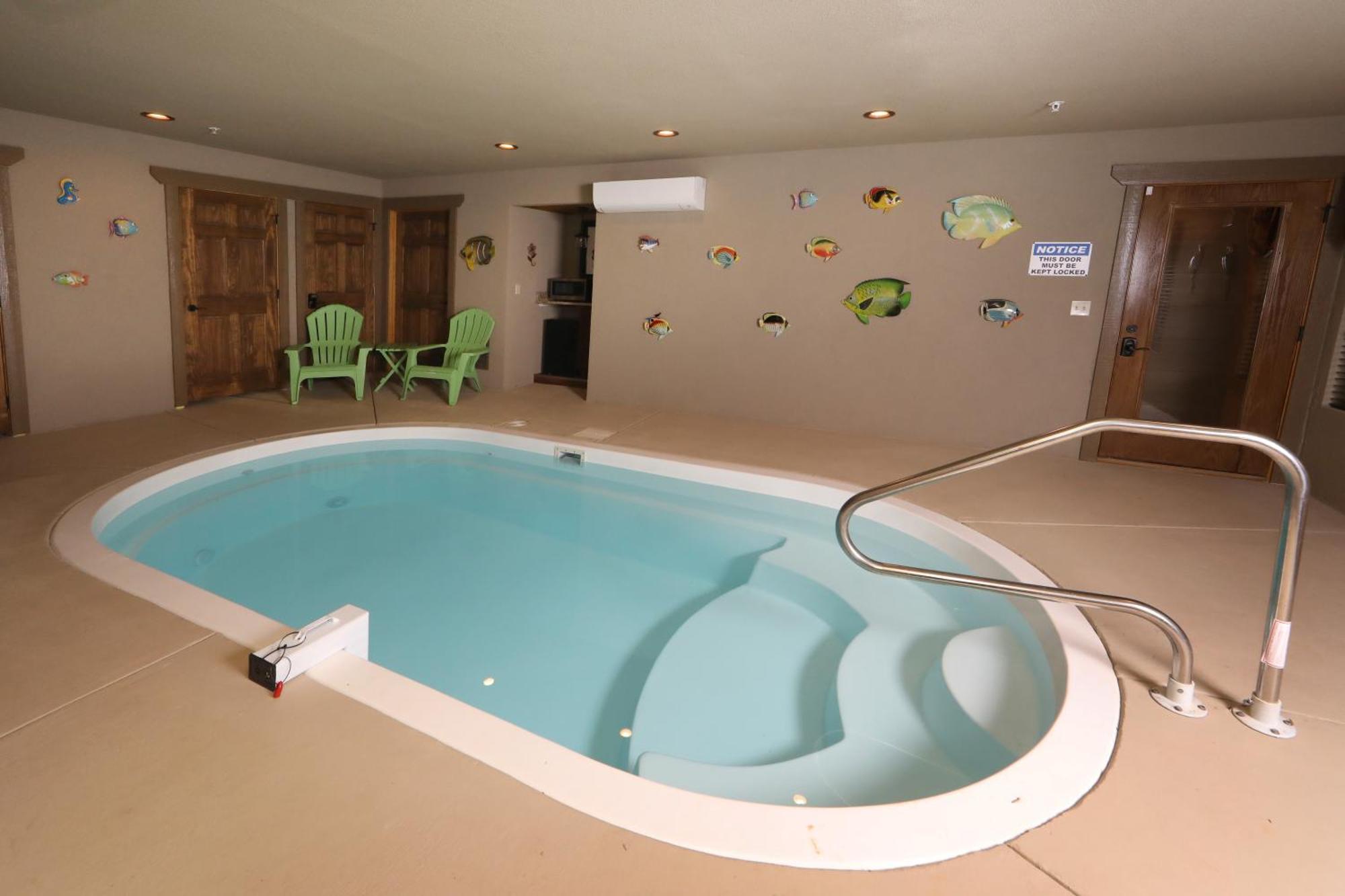 Chalet Aqua Paradise By Eden Crest Gatlinburg
