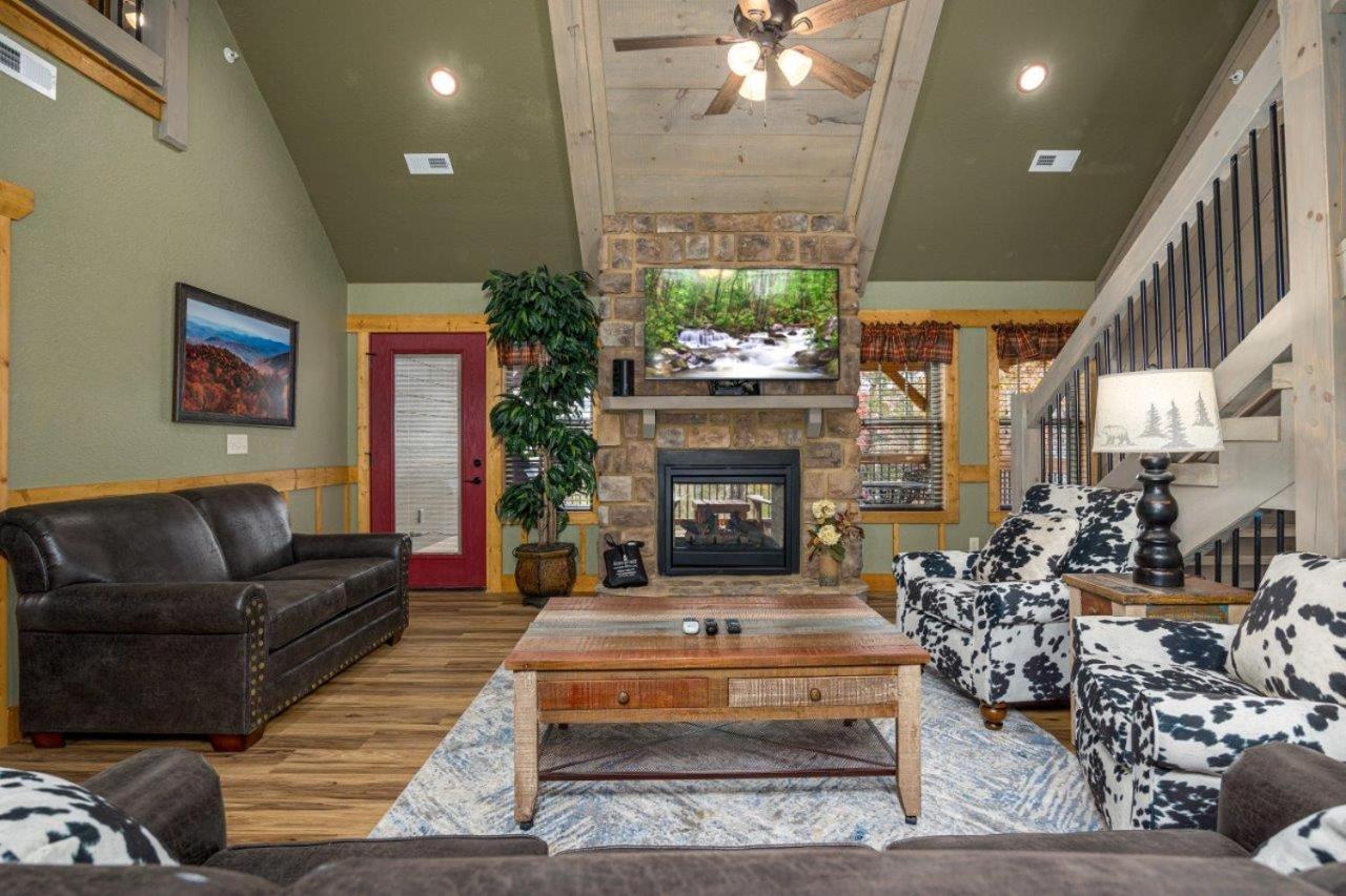 Chalet Harmony Peak By Eden Crest *