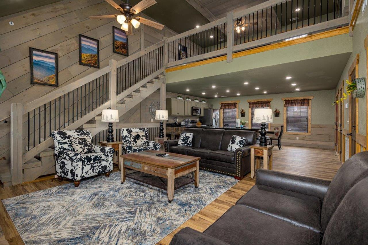 Harmony Peak By Eden Crest Chalet Gatlinburg