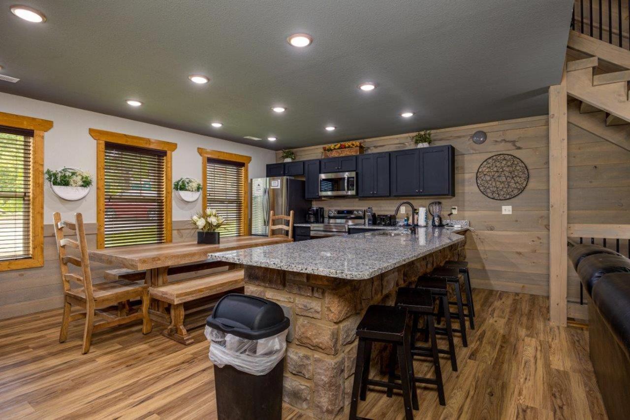 Tri-star By Eden Crest Chalet Gatlinburg