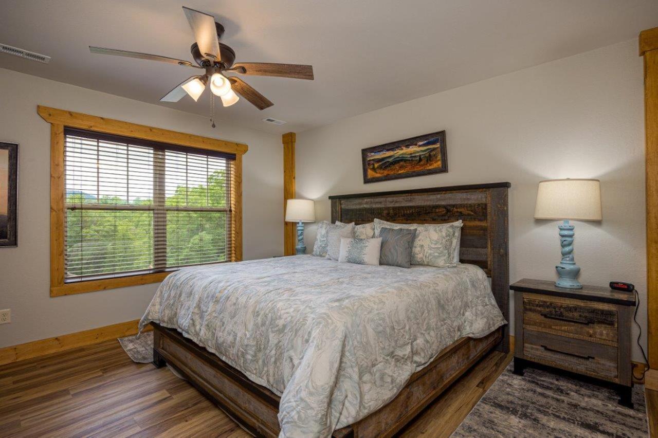 Chalet Tri-star By Eden Crest Gatlinburg