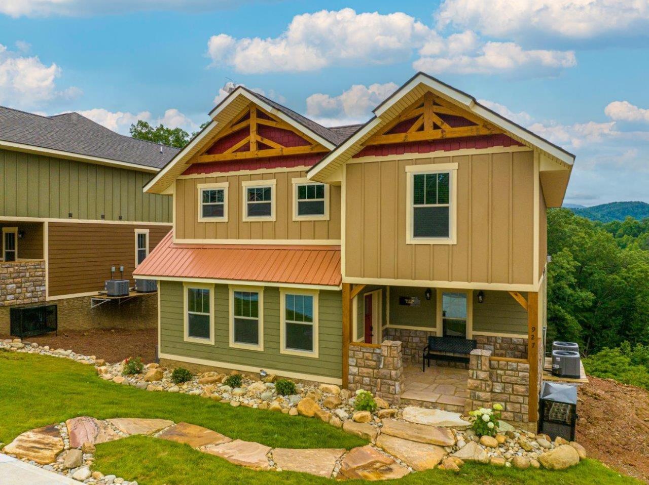 Chalet Tri-star By Eden Crest *