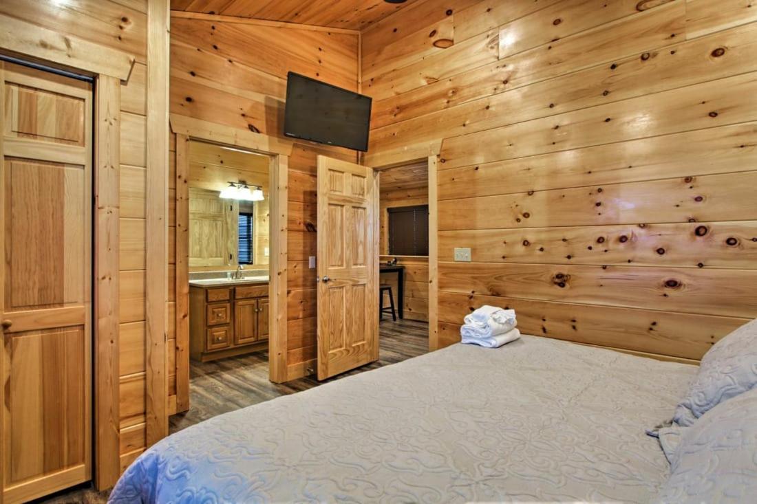 Chalet Smokies View By Eden Crest *