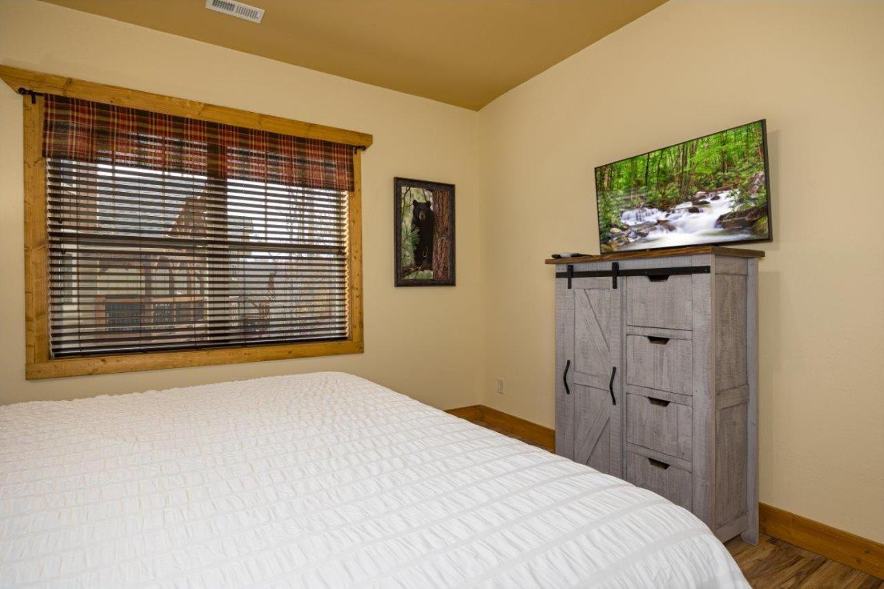 Chalet A Time For Us By Eden Crest *