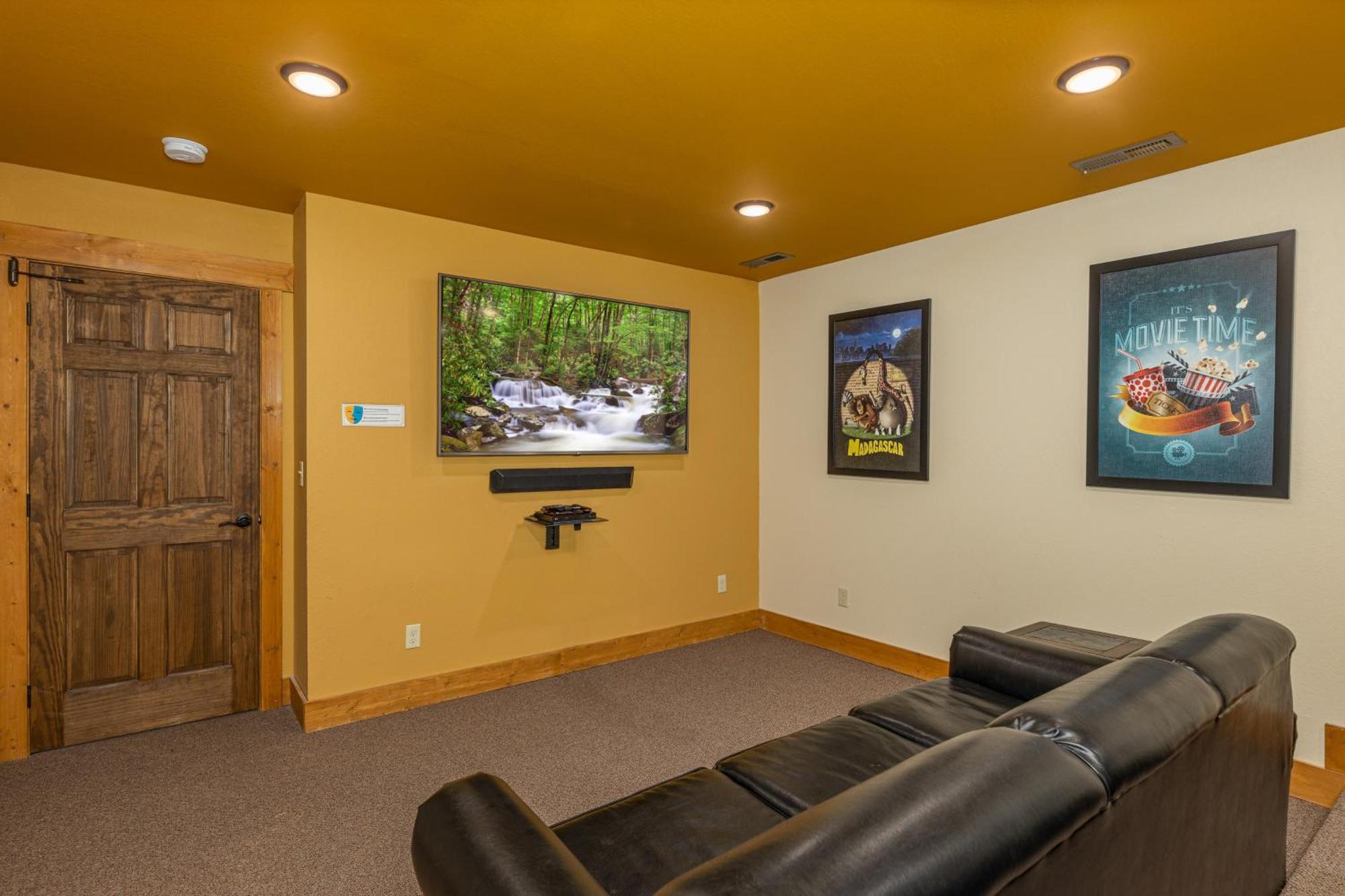 Wet And Wild By Eden Crest Chalet Gatlinburg