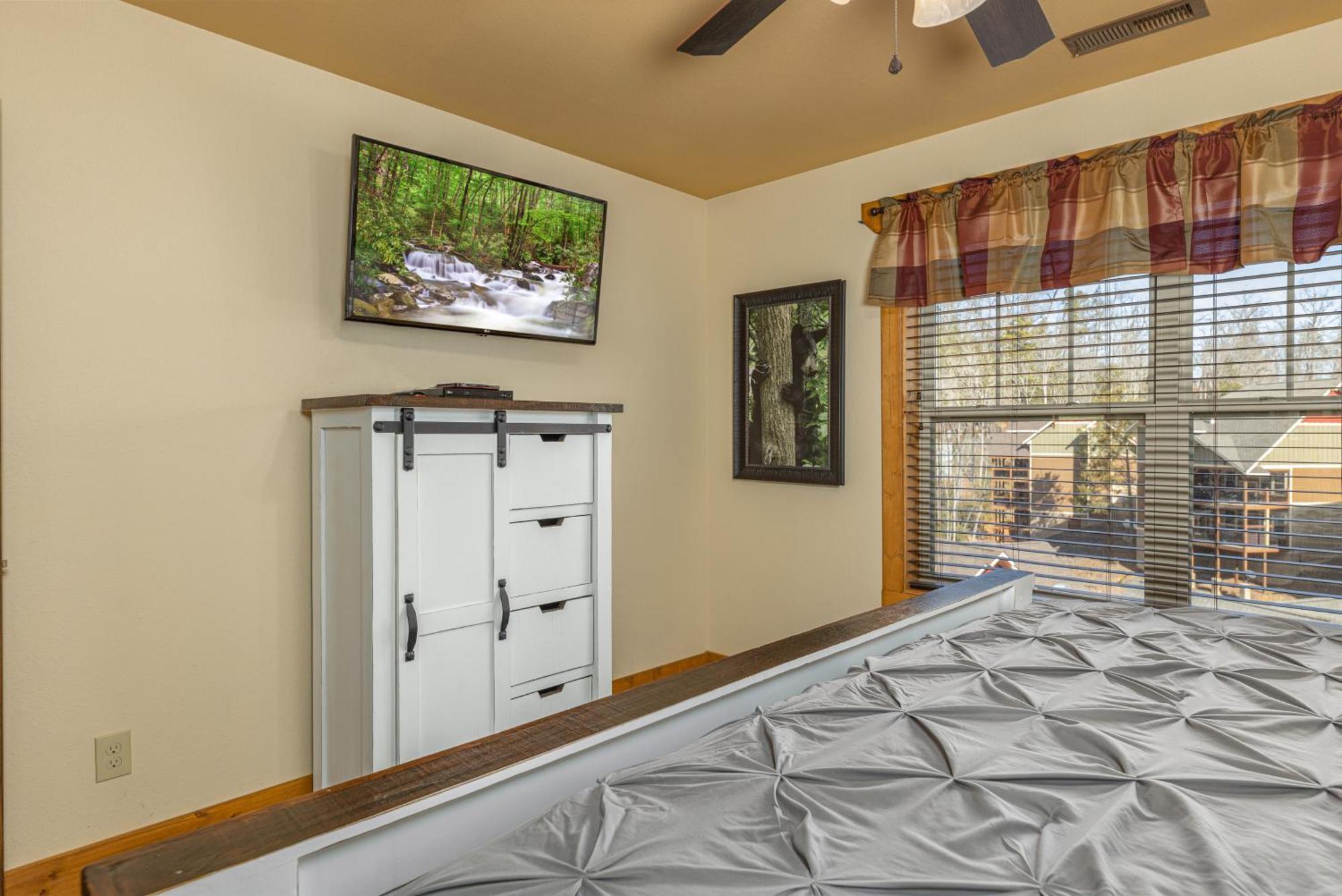 Chalet Wet And Wild By Eden Crest Gatlinburg