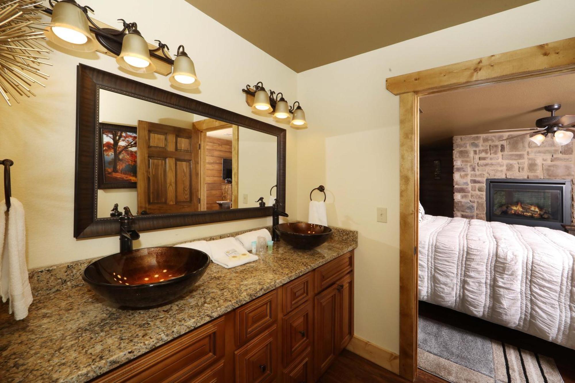 Chalet Above It By Eden Crest *