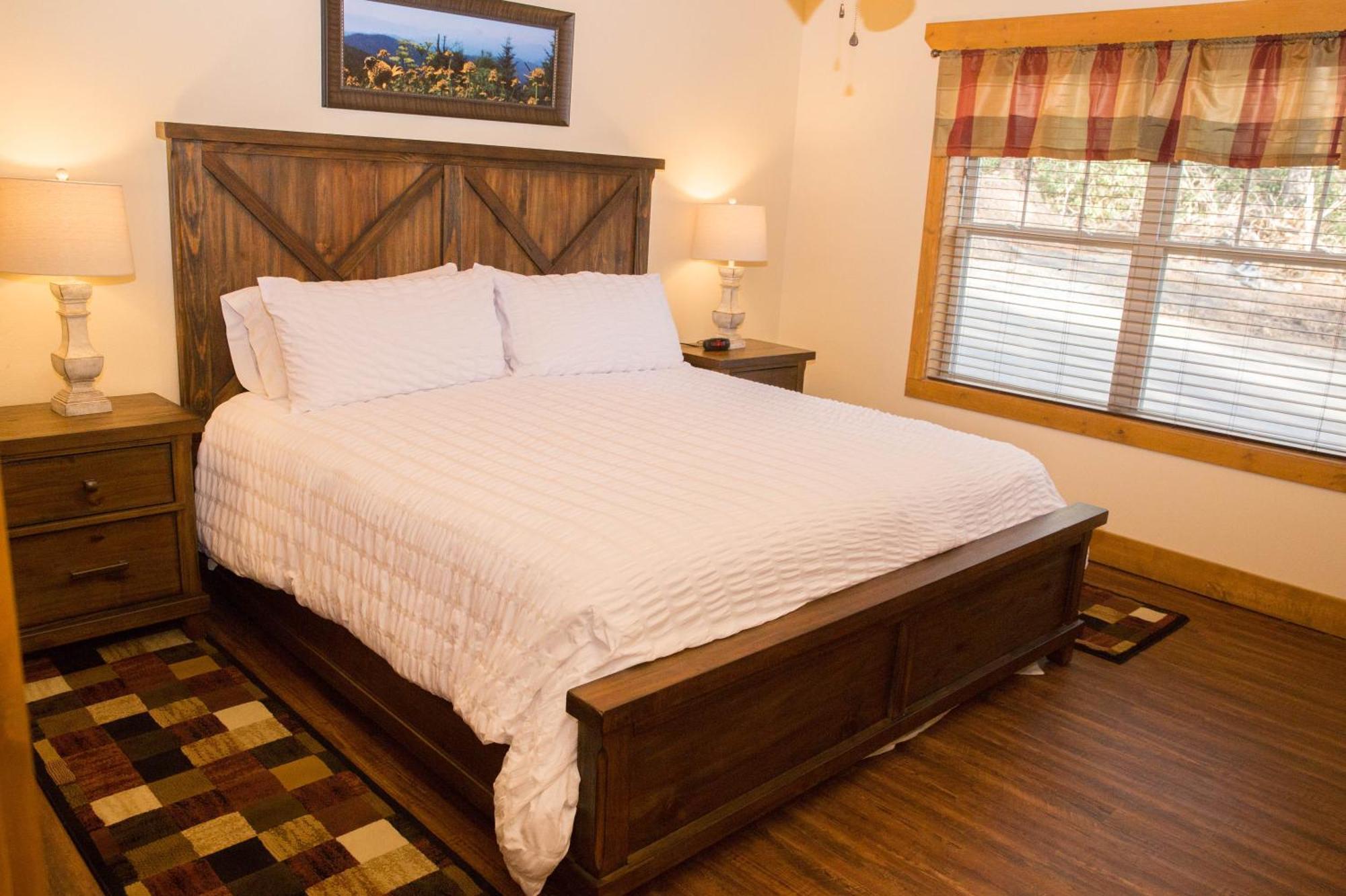 Chalet Serene Oasis By Eden Crest Gatlinburg