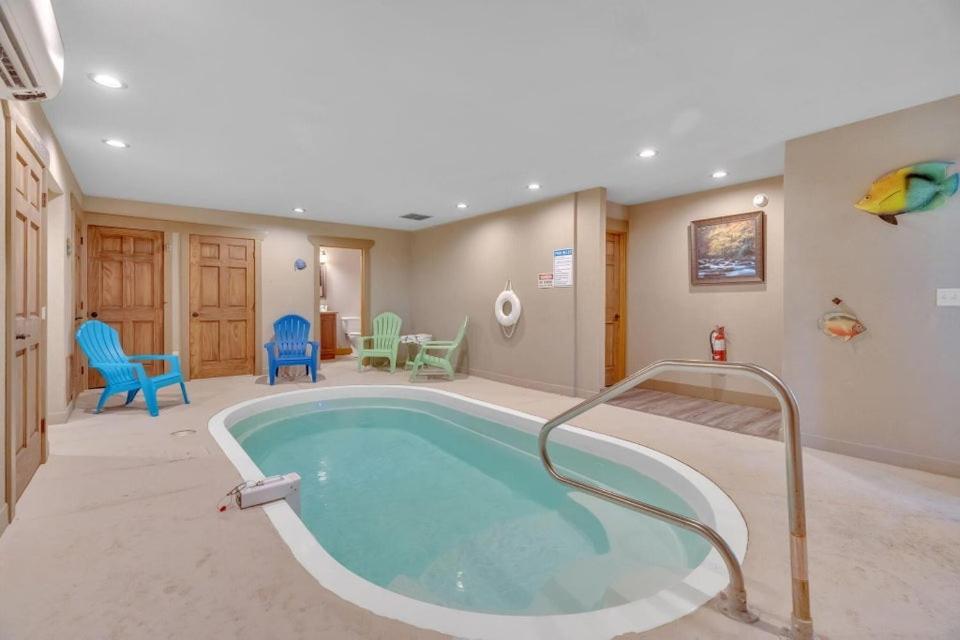 Chalet Splash Mountain By Eden Crest *