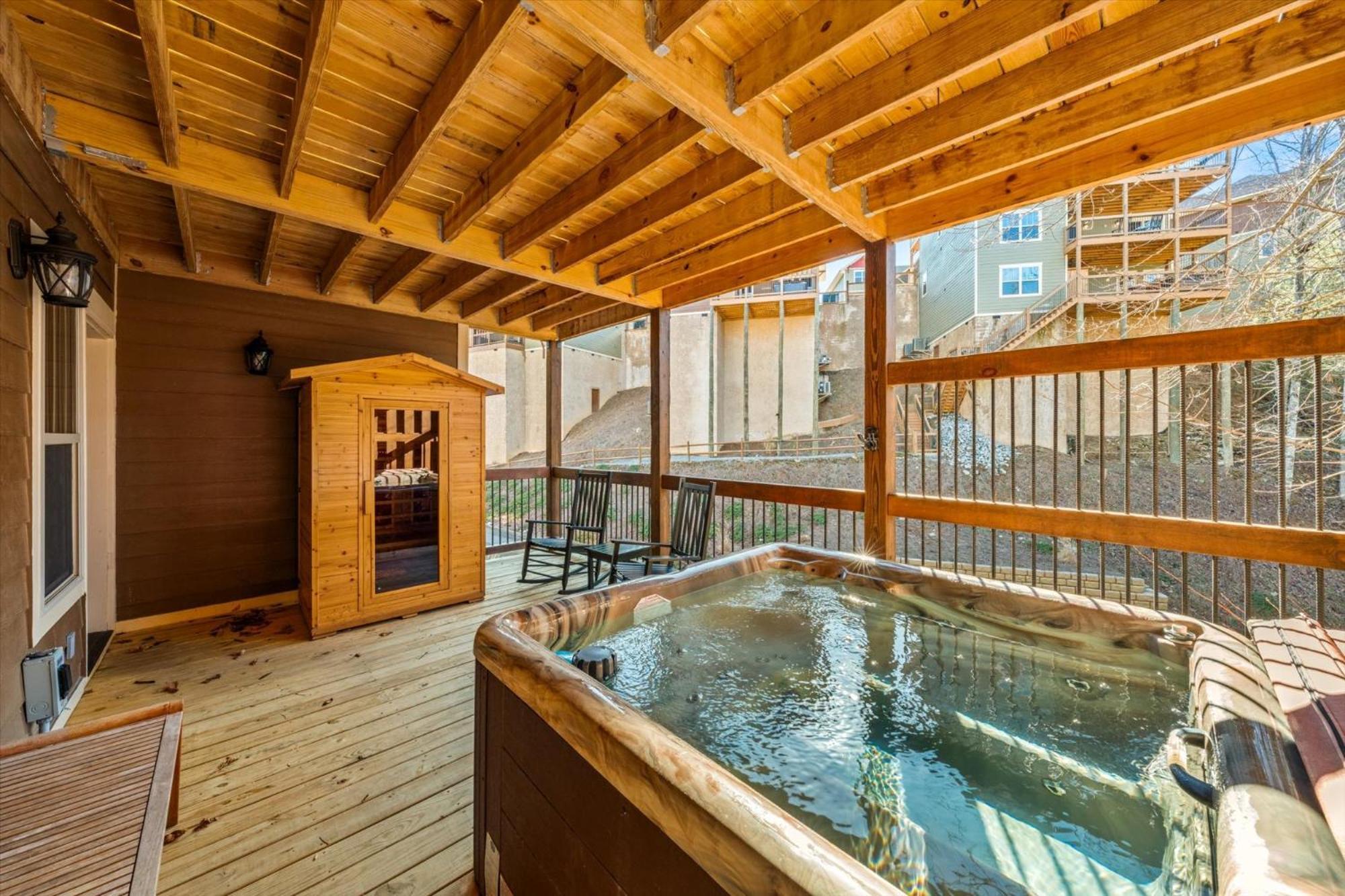 Chalet Splash Mansion By Eden Crest