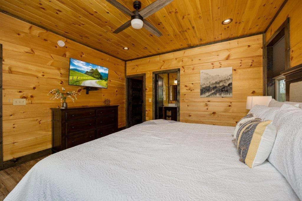 Chalet Peace Giver By Eden Crest *