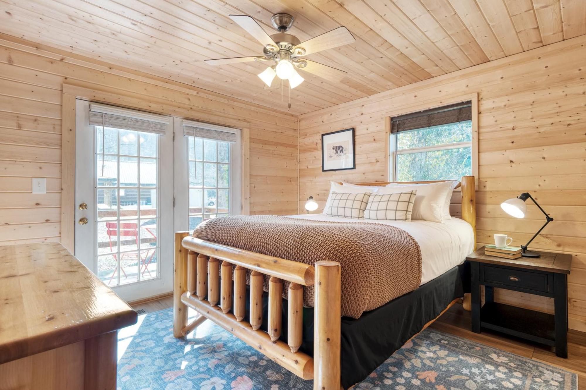 Sugar Cove By Avantstay By The River W Hot Tub Pool Table