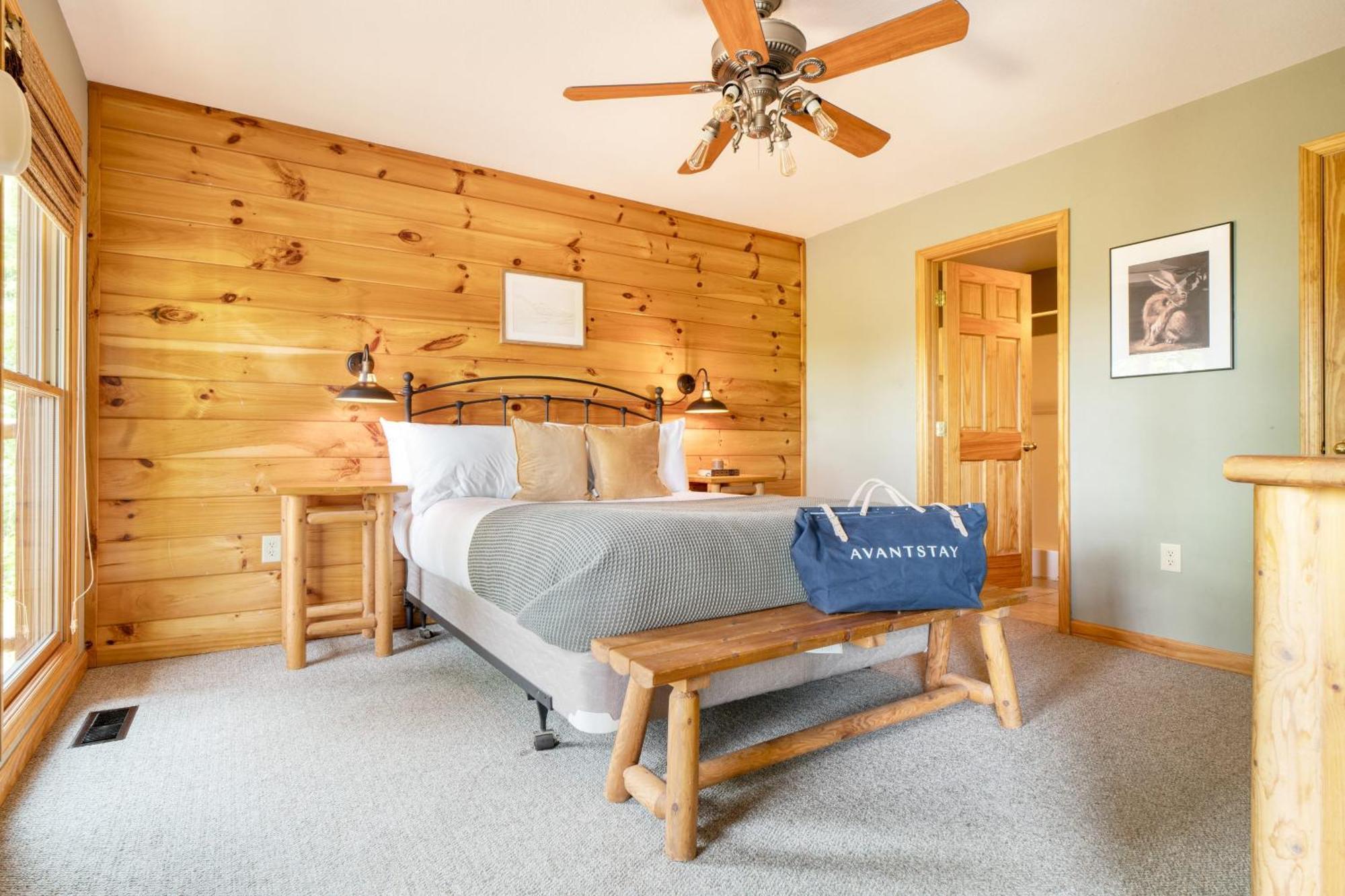 Hollows Haven By Avantstay Hot Tub Sauna Balcony And Tree Views Holiday home Gatlinburg