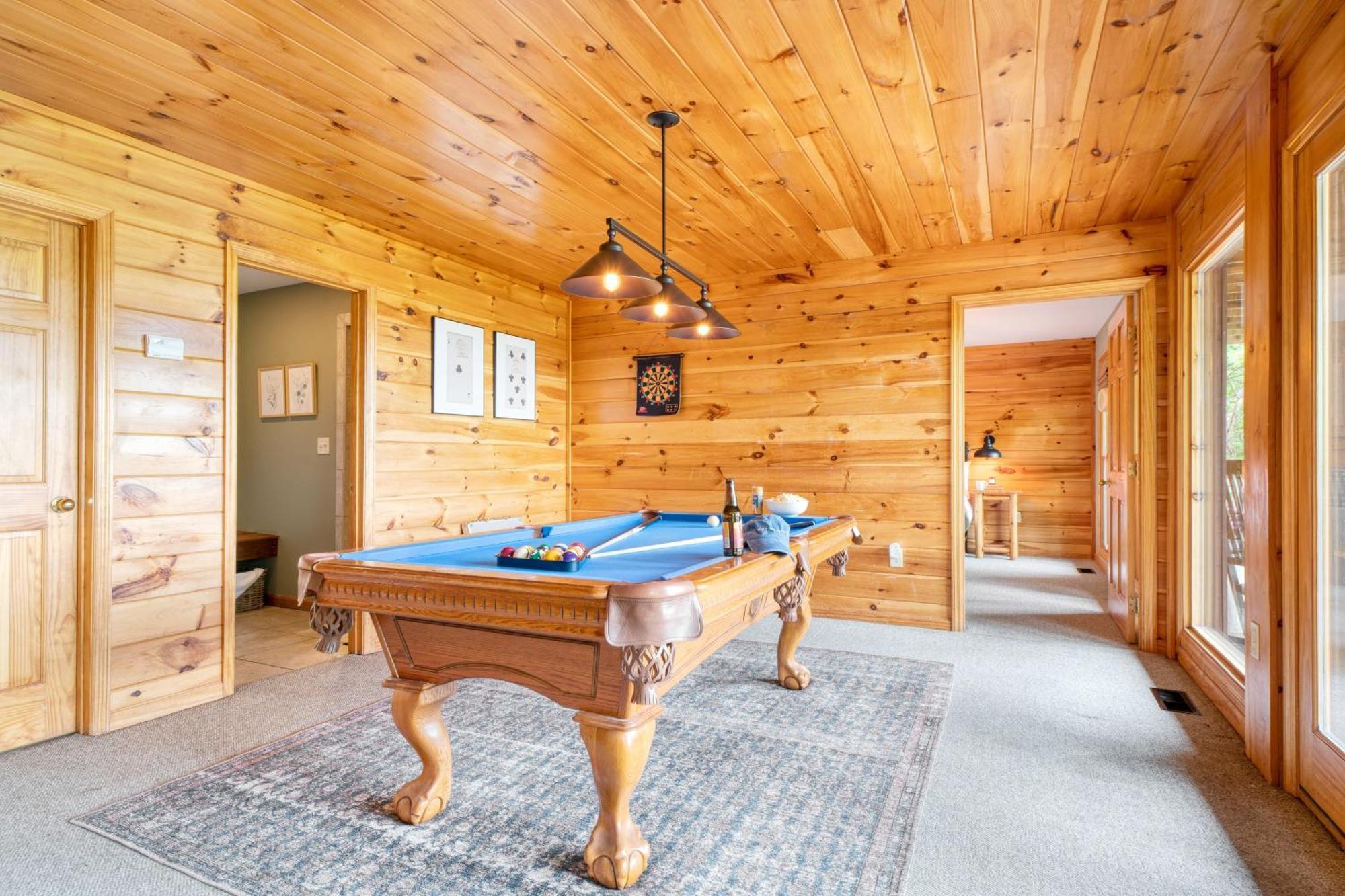 Hollows Haven By Avantstay Hot Tub Sauna Balcony And Tree Views Gatlinburg
