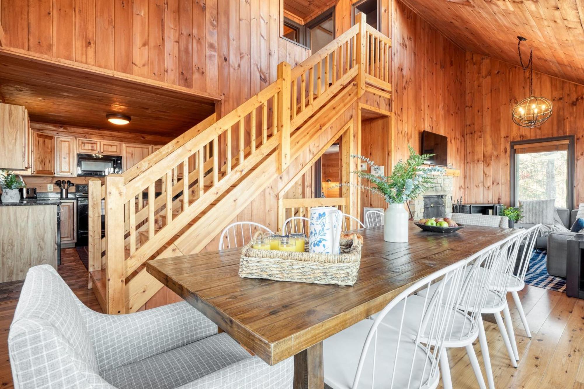 Holiday home Fontana By Avantstay Gorgeous Mountain W Views Hot Tub Game Gatlinburg