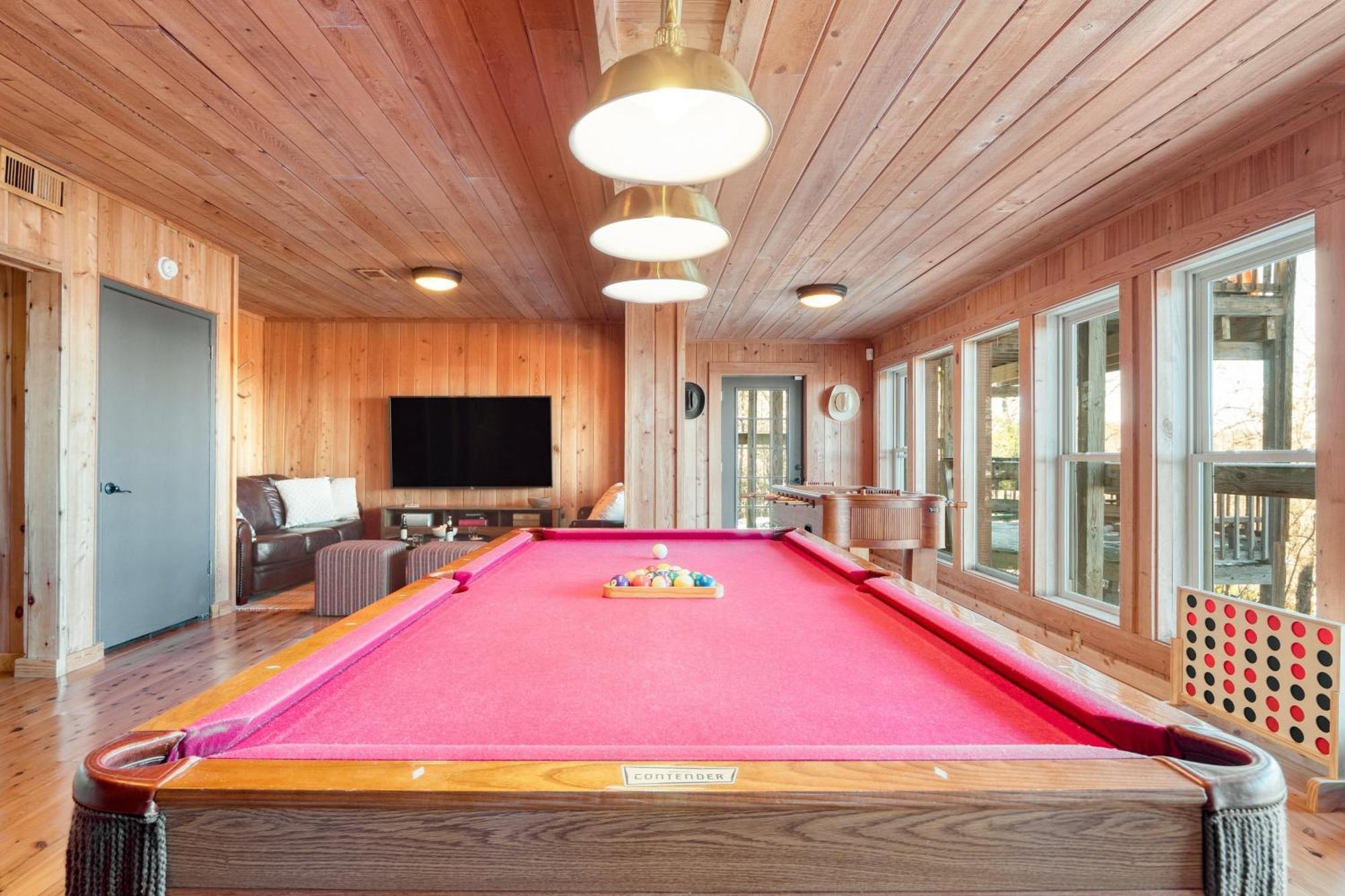 Fontana By Avantstay Gorgeous Mountain W Views Hot Tub Game Holiday home *