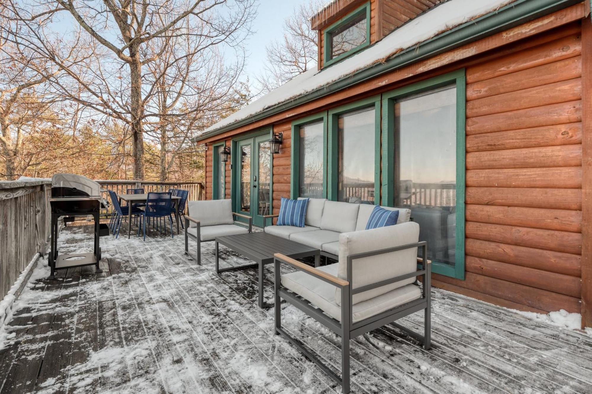 Holiday home Fontana By Avantstay Gorgeous Mountain W Views Hot Tub Game *