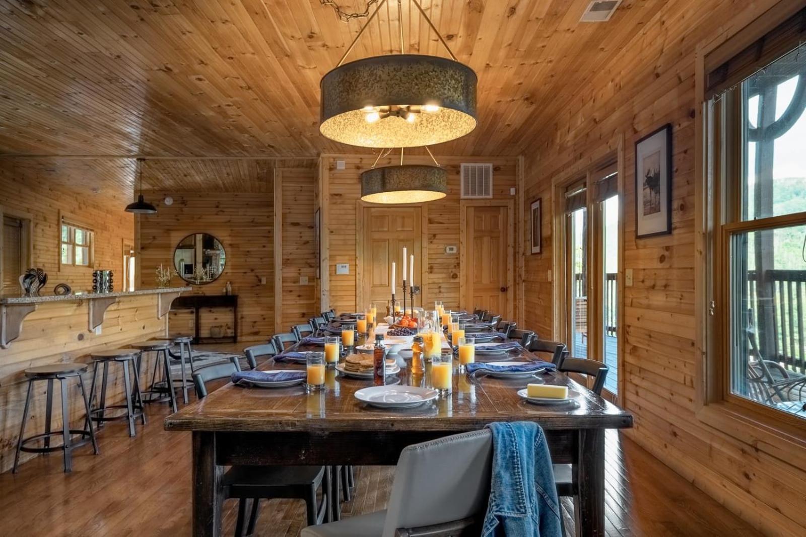Holiday home Hickory Ridge By Avantstay Incredible Private Elevated Sleeps 20
