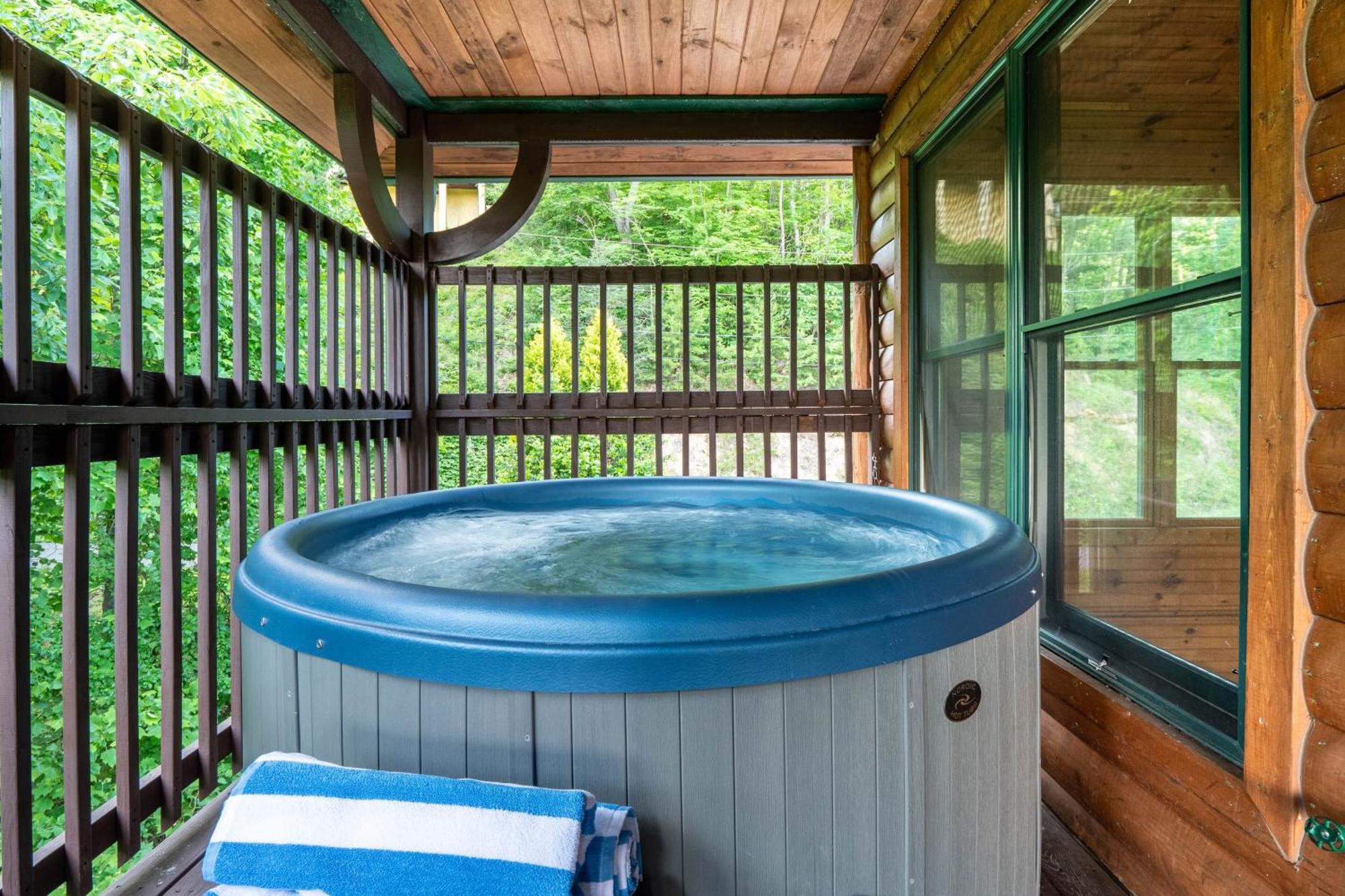Hickory Ridge By Avantstay Incredible Private Elevated Sleeps 20