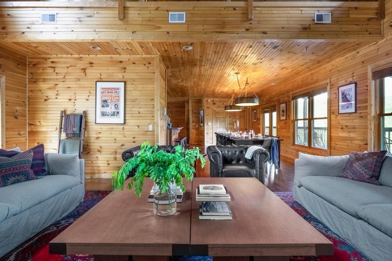 Hickory Ridge By Avantstay Incredible Private Elevated Sleeps 20 * Gatlinburg