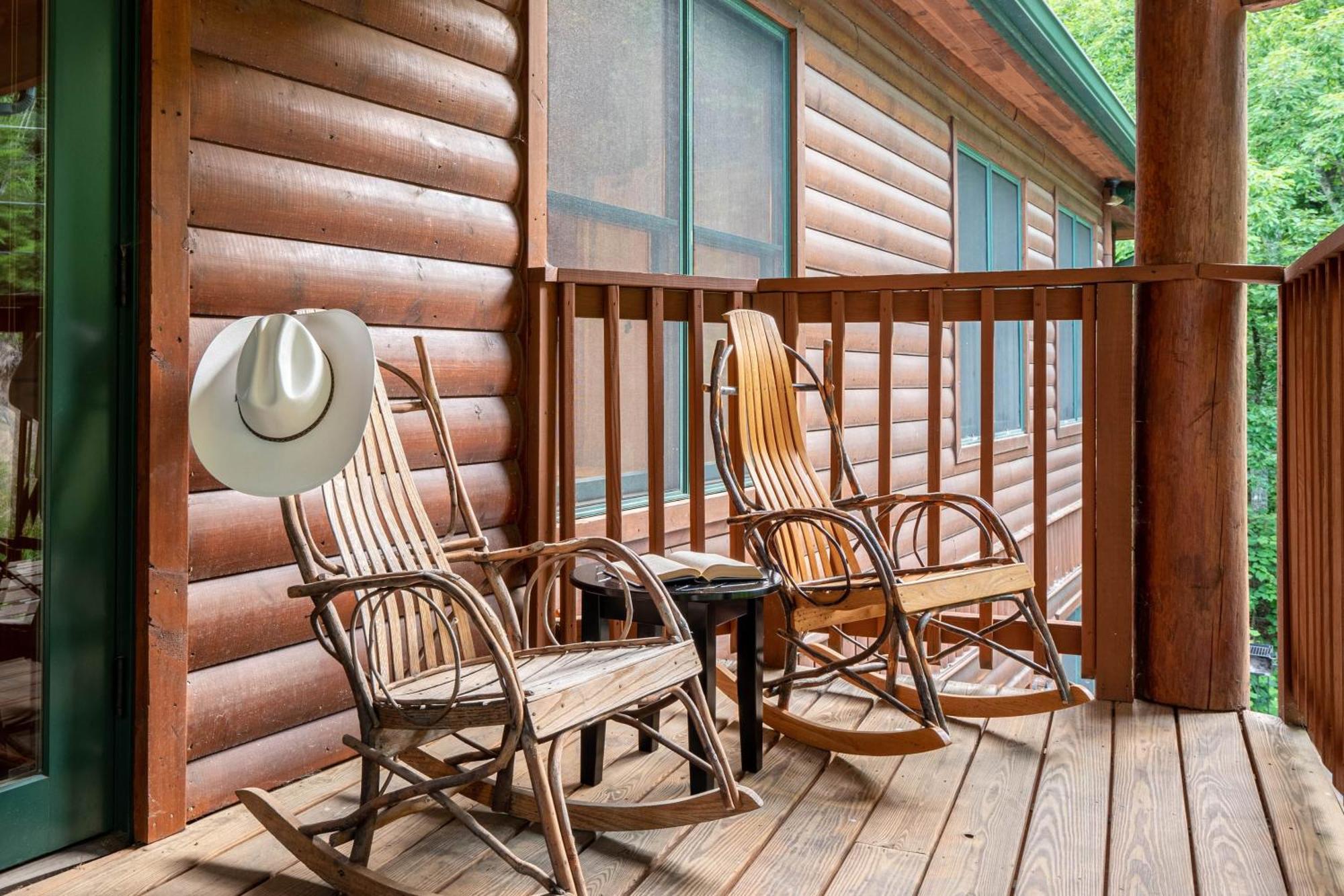 Holiday home Hickory Ridge By Avantstay Incredible Private Elevated Sleeps 20 *