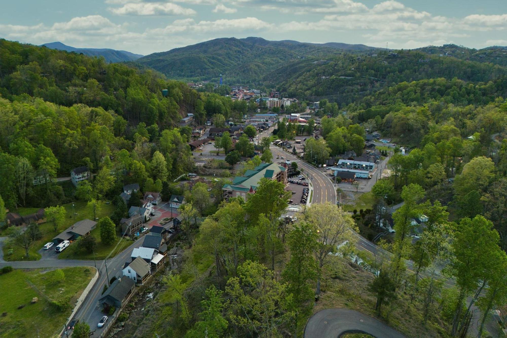 Birch By Avantstay Indoor Pool Theater Game Stunning Views * Gatlinburg