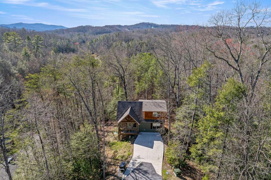 Chalet Bobcat Den By Eden Crest Gatlinburg