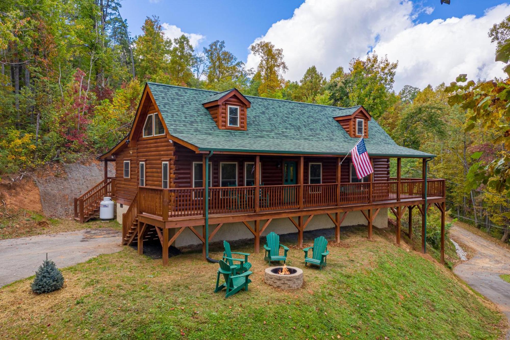 Smoky Retreat By Eden Crest * Gatlinburg