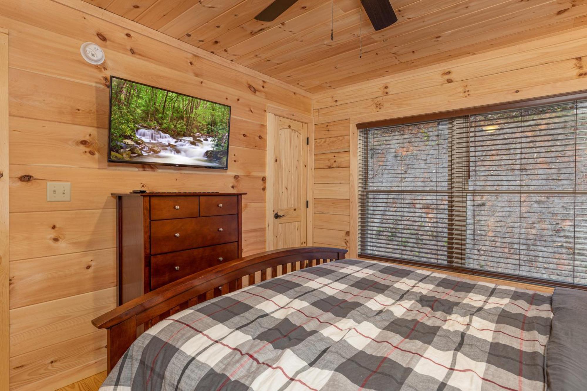 Smoky Retreat By Eden Crest Chalet *