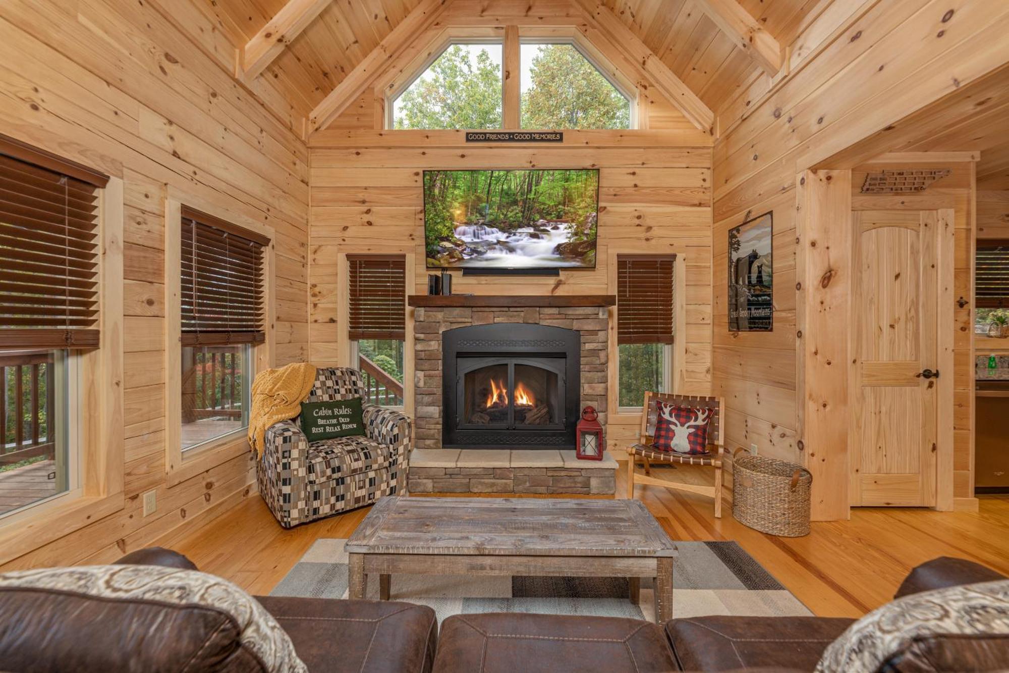 Chalet Smoky Retreat By Eden Crest Gatlinburg