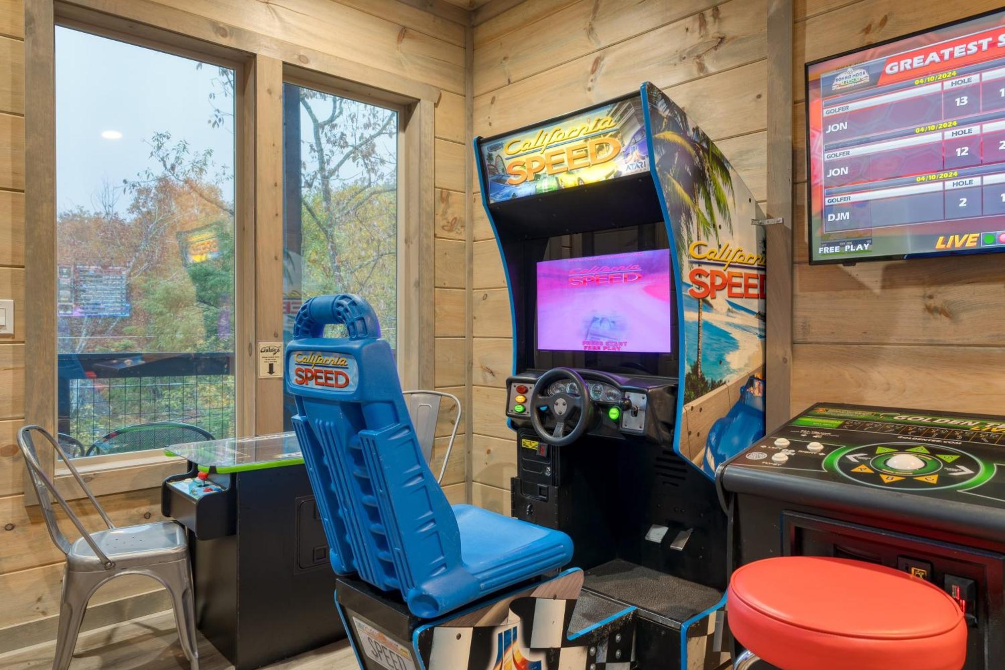 Rambling Ridge Indoor Pool Hot Tub A Arcade Game * Gatlinburg
