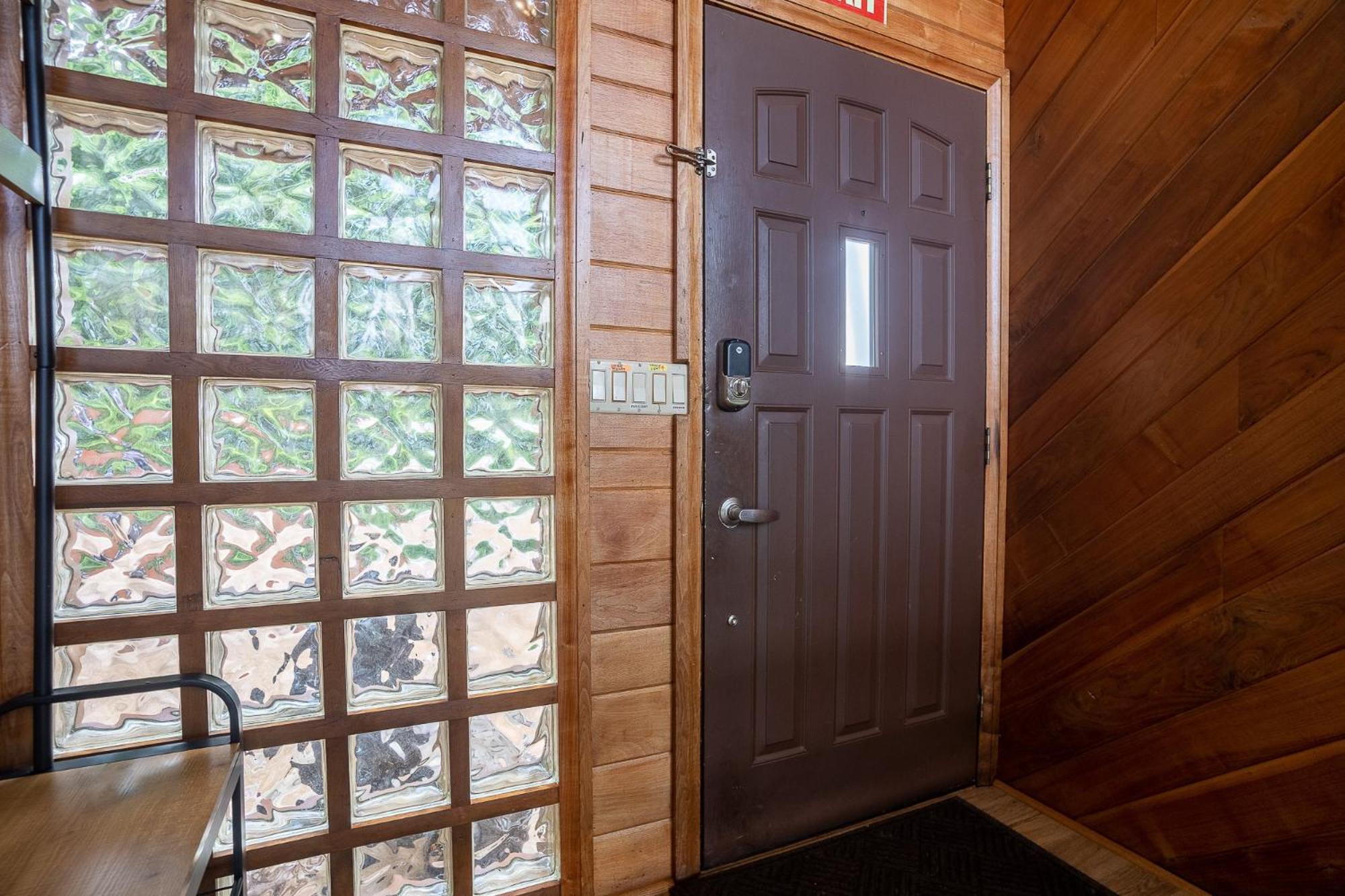 Chalet Beautiful 4 Bedroom With Million Dollar Views