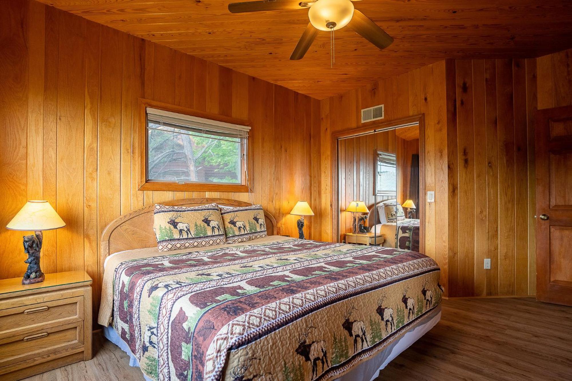 Beautiful 4 Bedroom With Million Dollar Views Gatlinburg