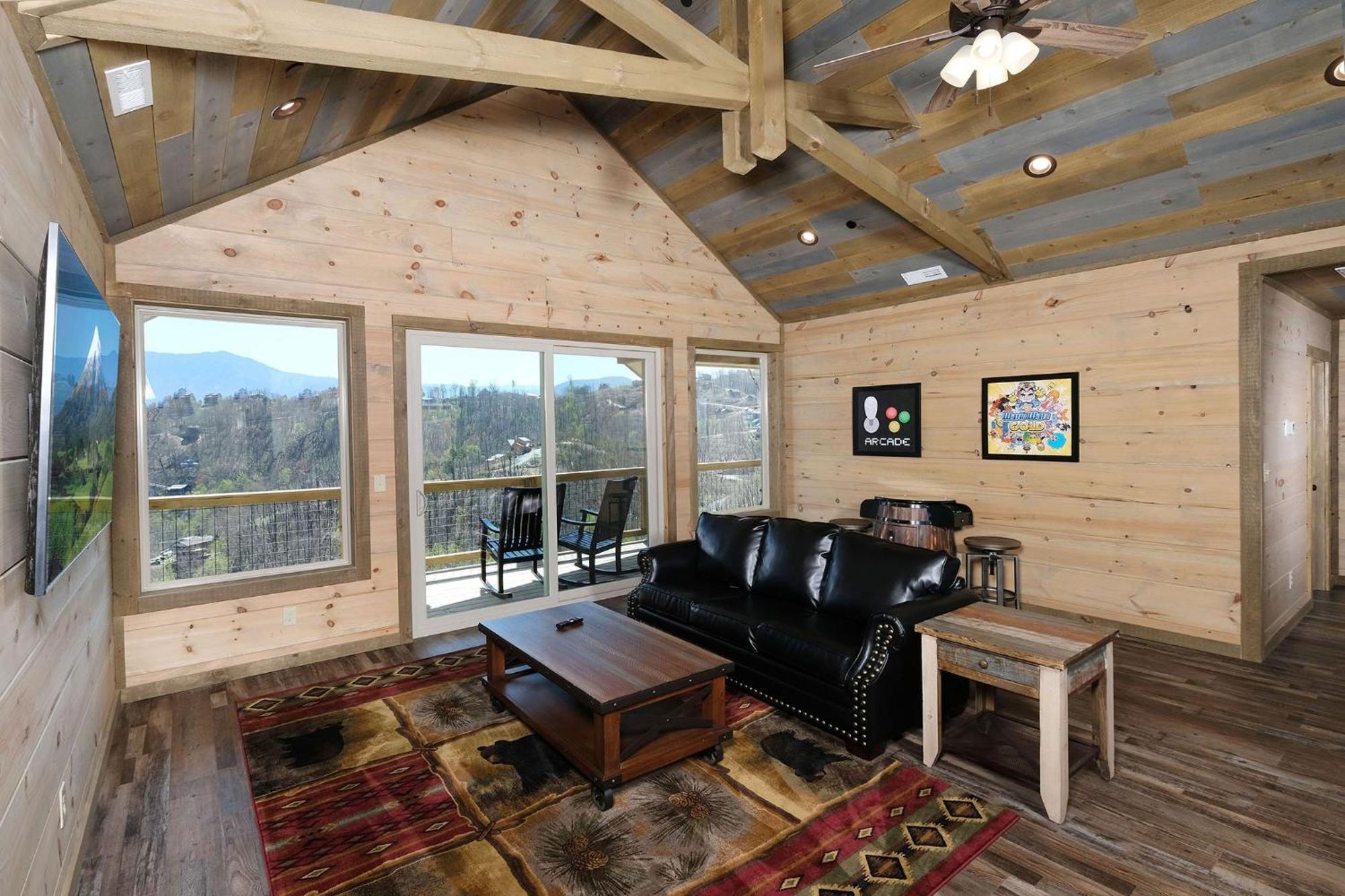 Splash N Heavenly Views Gatlinburg