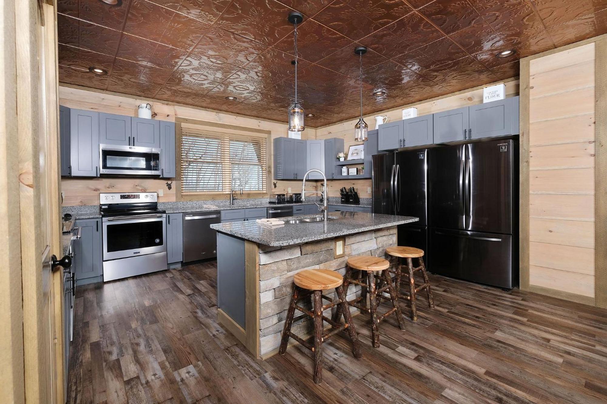 Splash N Heavenly Views Villa Gatlinburg