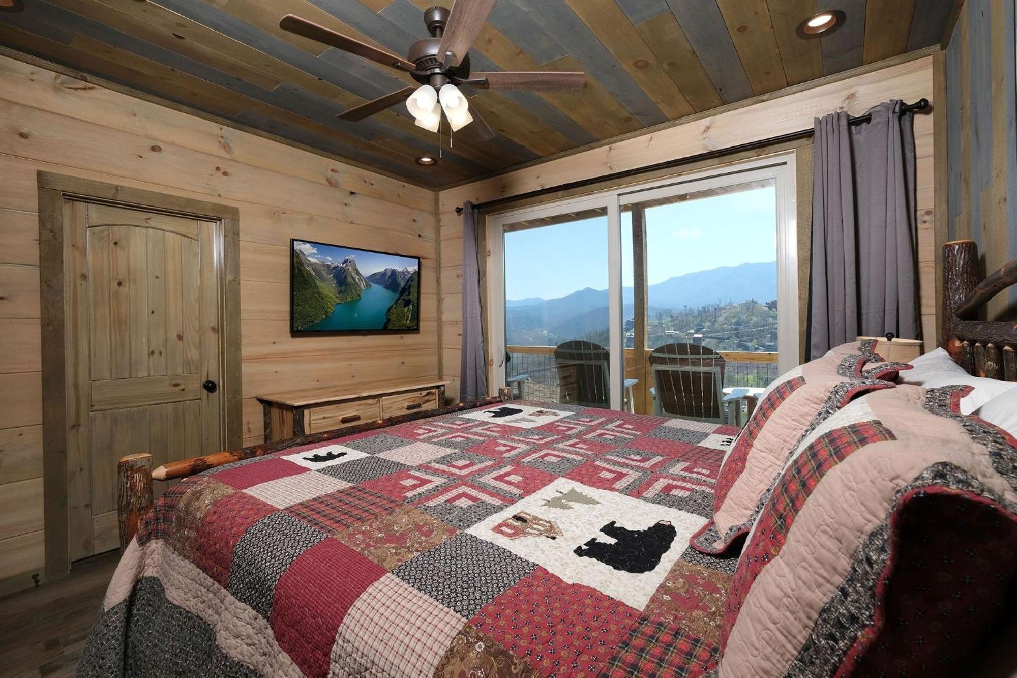 Villa Splash N Heavenly Views Gatlinburg