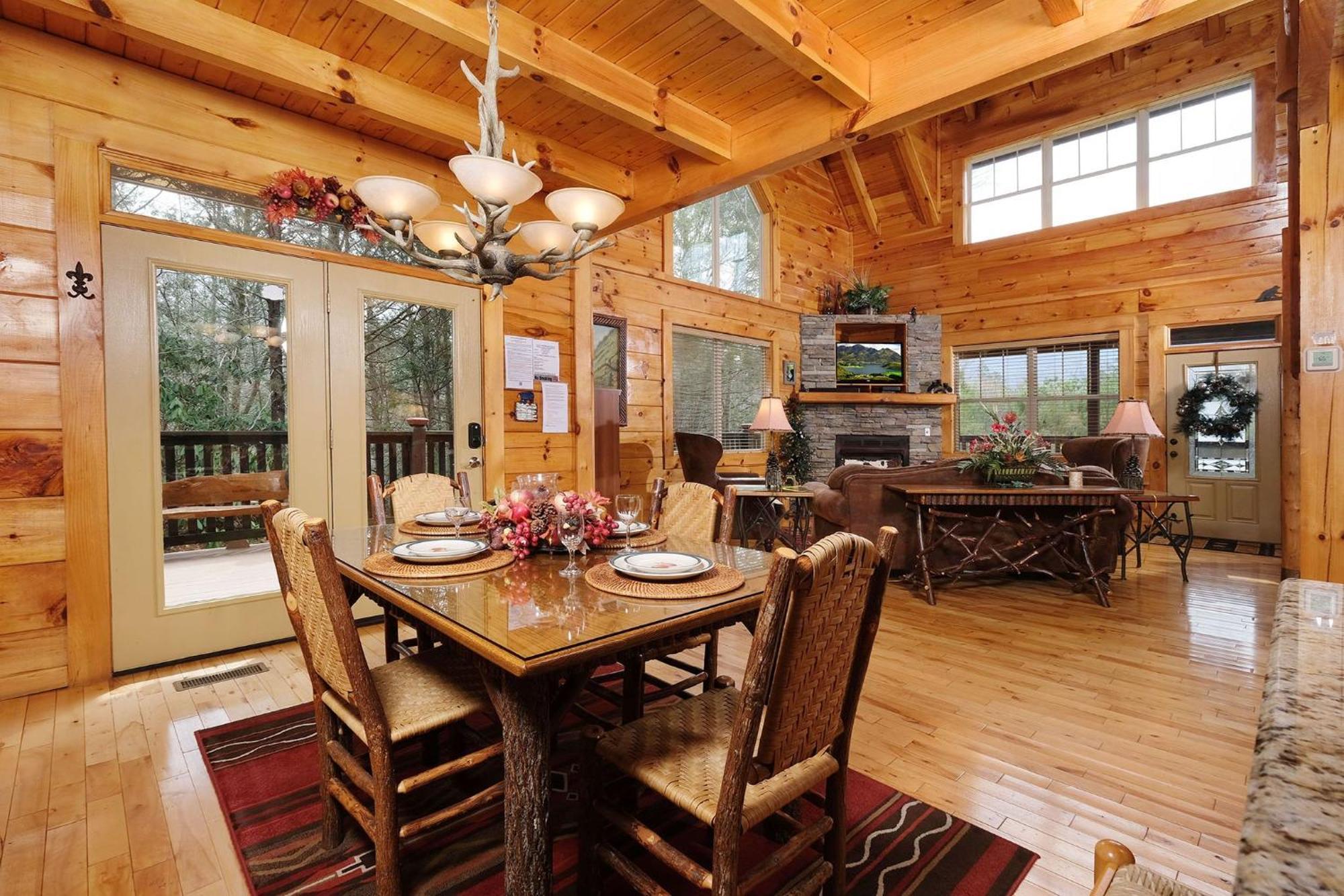 Villa Hemlock Ridge 1713