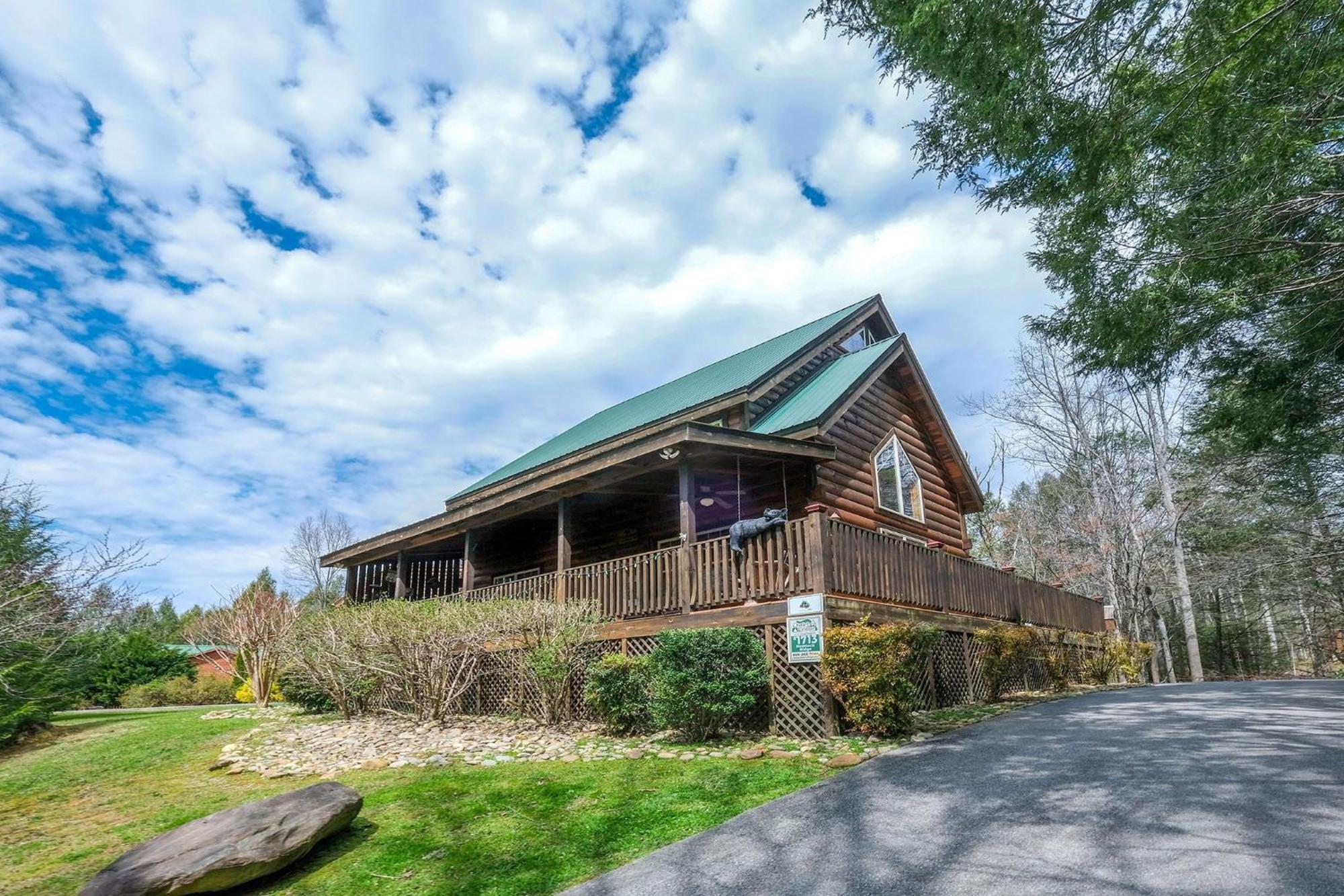Villa Hemlock Ridge 1713 *