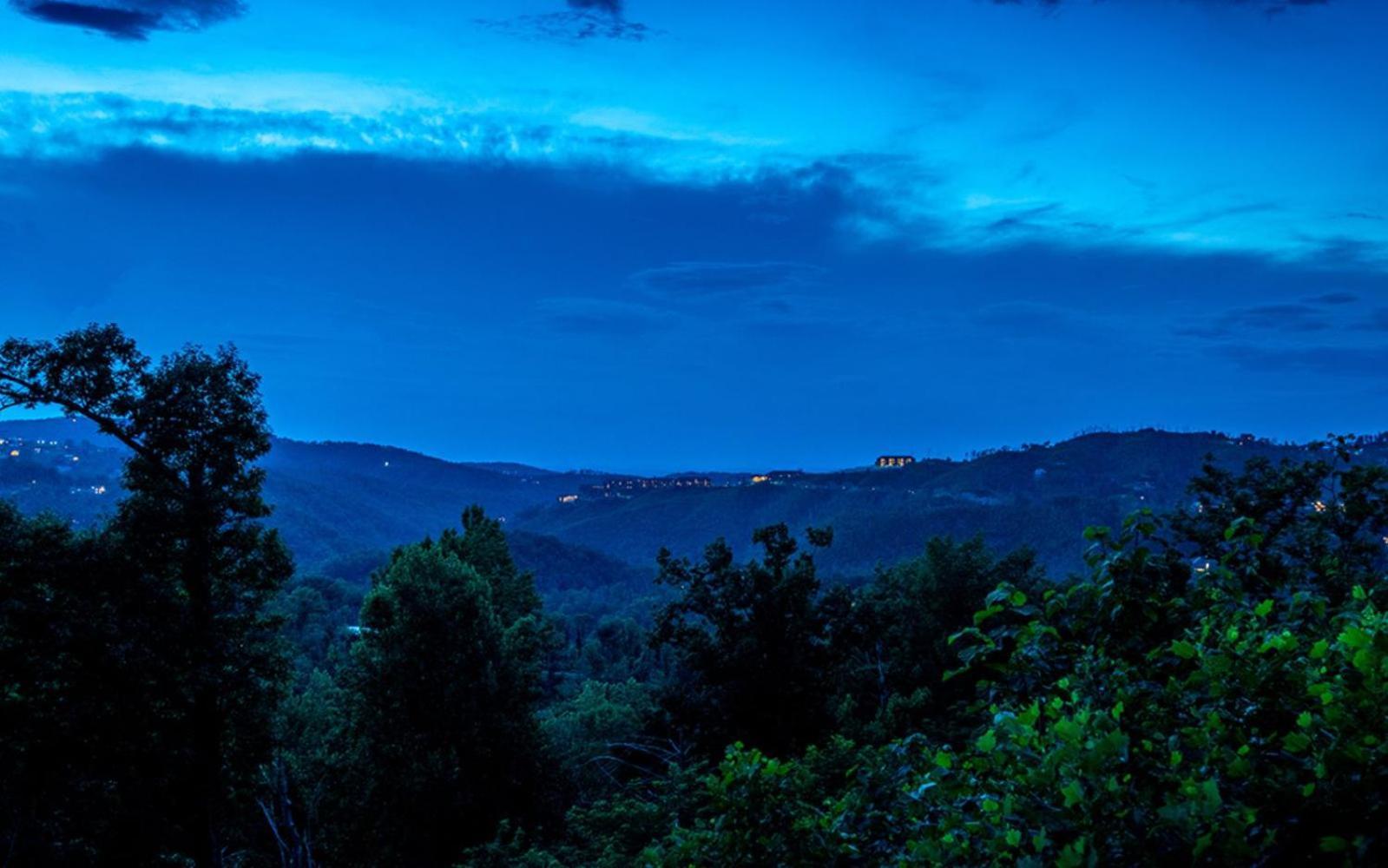 Big Bear Views Villa *