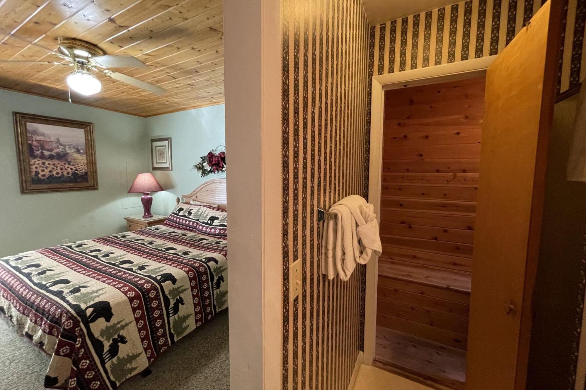 Mountain Hideaway 1154 Villa