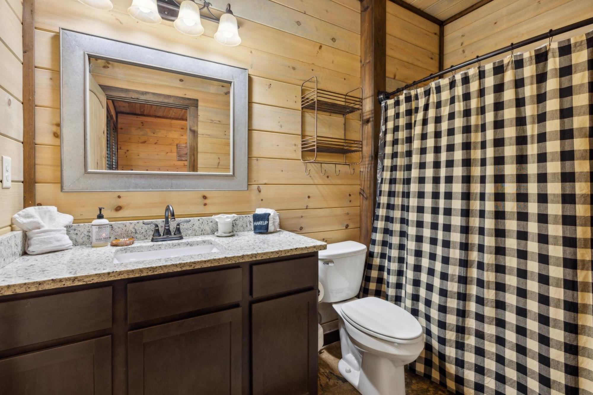 Serene 2br With Hot Tub, Games & Mountain Views In Cobbly Knob Family & Pet Friendly
