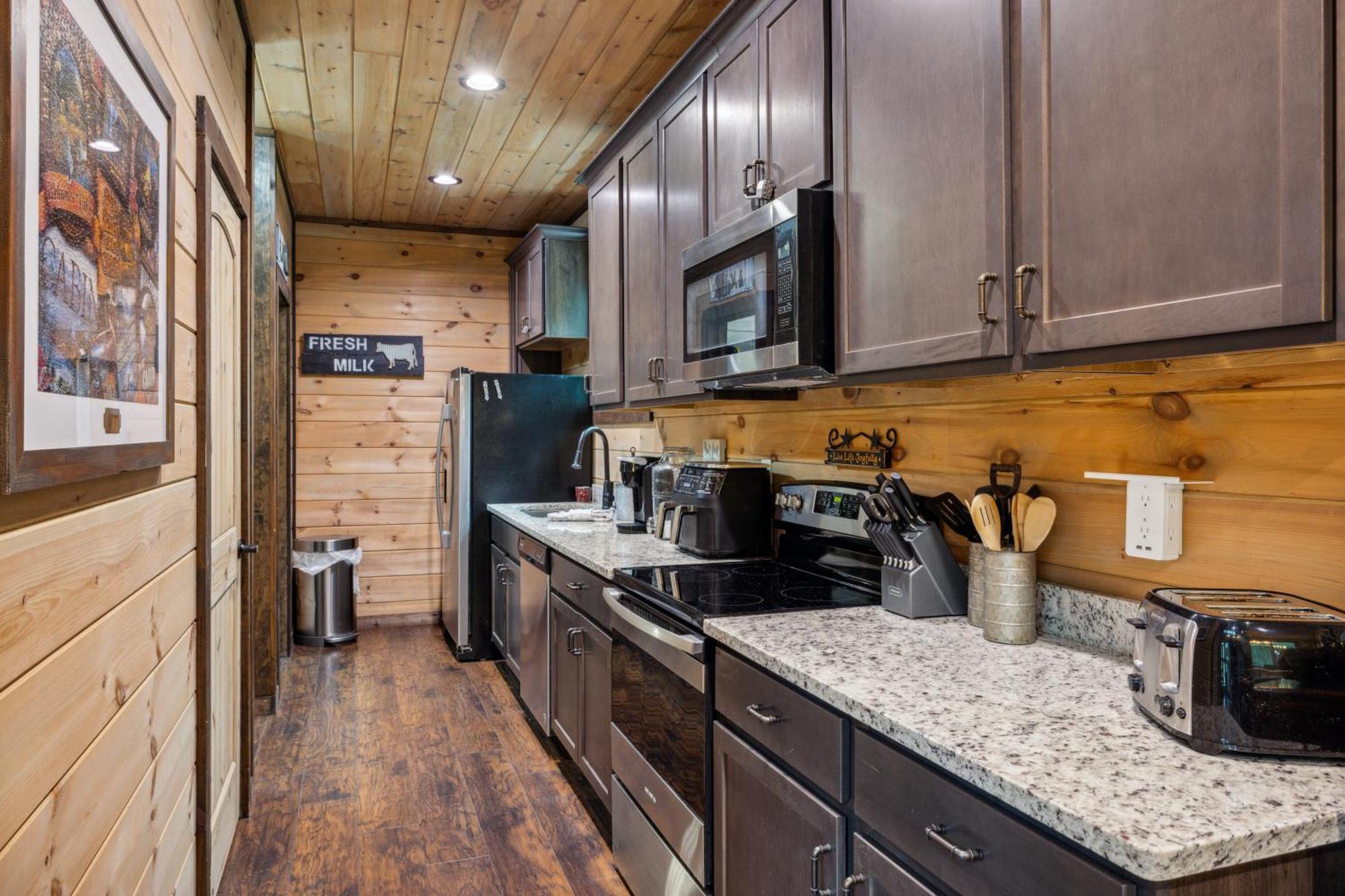 Holiday home Serene 2br With Hot Tub, Games & Mountain Views In Cobbly Knob Family & Pet Friendly *